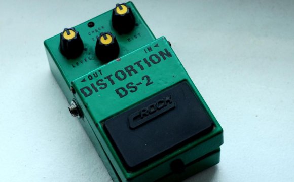 Педаль Distortion DS-2 (CRock)