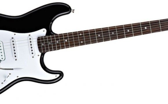 SQUIER Bullet With Trem, RW