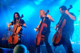 Финская метал-группа Apocalyptica сыграла гимн России в Новосибирске